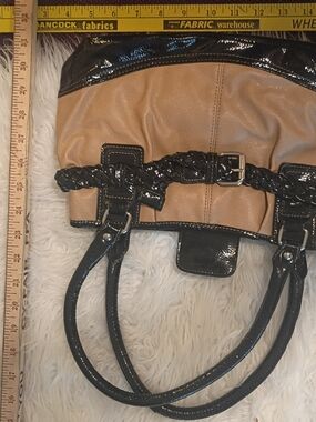 Easy Spirit Tan and Black Braided Accent Shoulder Tote